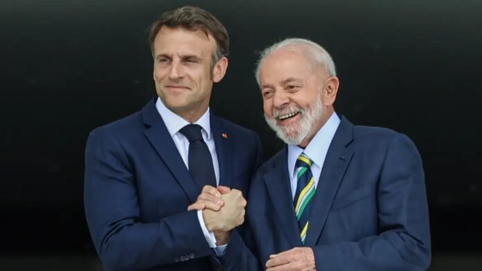 lula-com-macron-foto-fabio-charles-pozzebom-agencia-brasil.jpg