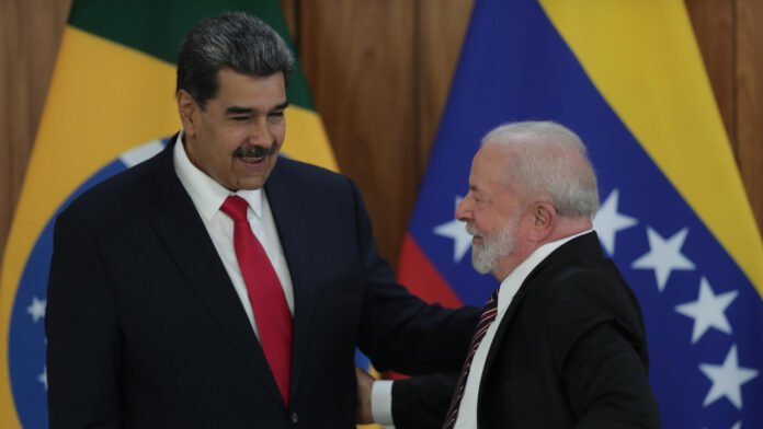 lula-maduro-1-crop-20230529233440.jpg