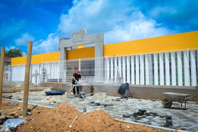 obra-da-creche-cria-em-cajueiro-entra-na-fase-final-e-deve-ser-entregue-em-abril-scaled.jpg